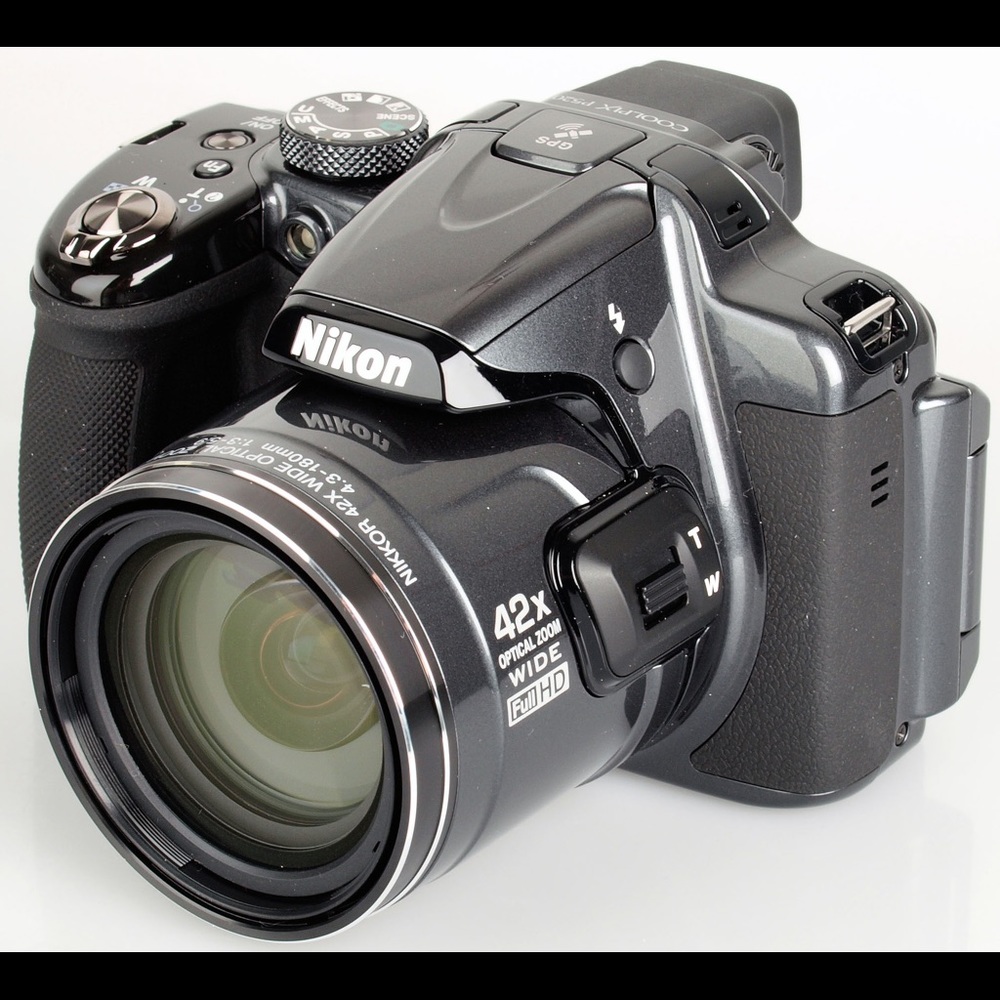 Nikon coolpix p520